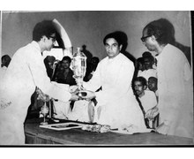 Receiving Bihar Governor cup from the Chief Minister of Bihar, 1972